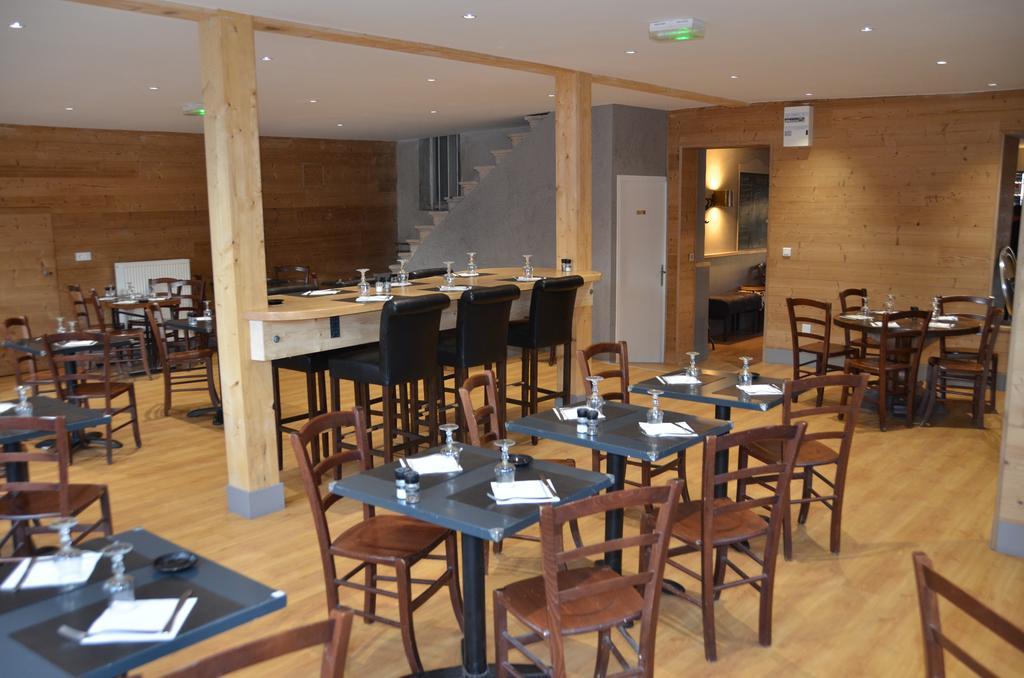 Bull'It Hotel Saint-Genis-Laval Eksteriør bilde